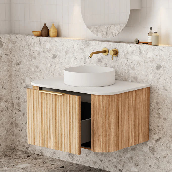 V-Groove 750x500x390mm Natural Oak