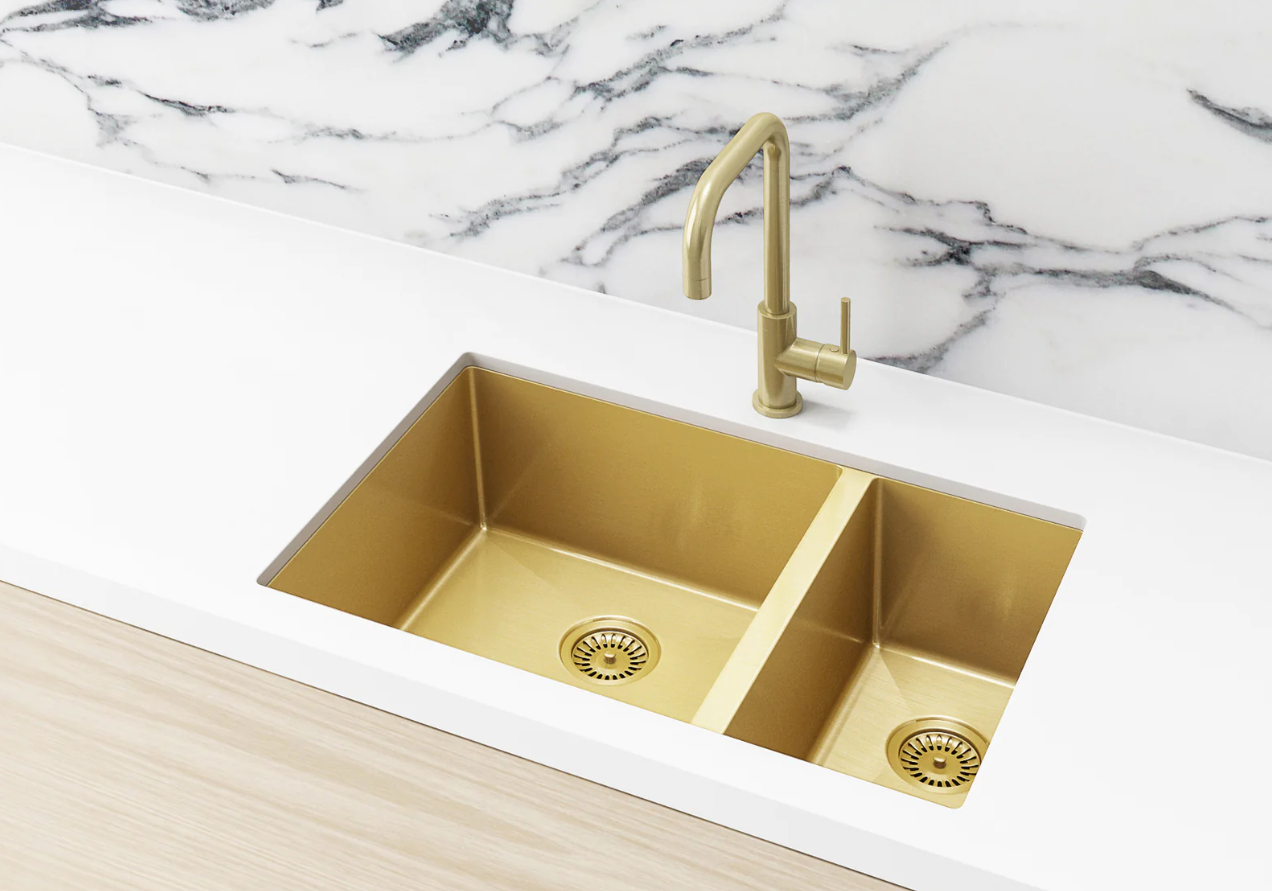 Kitchen Sink - One & Half Bowl 670 x 440