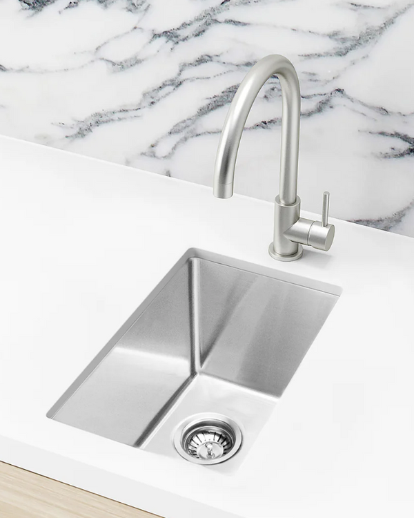 Kitchen Sink - Single Bowl 300 x 450