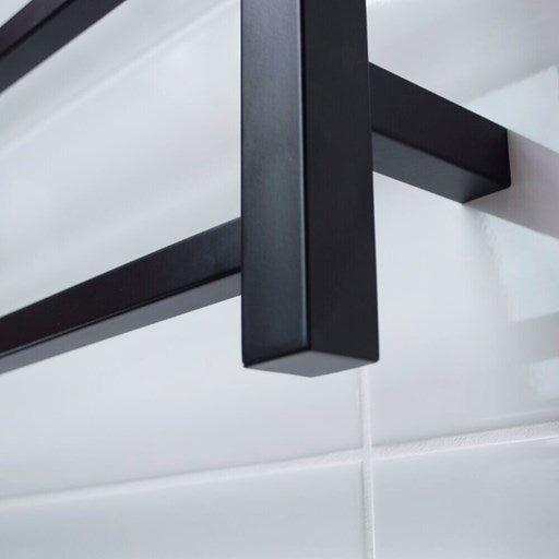 Black 600 x 800mm Squ Heated Towel Rail RIGHT