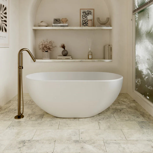 Egg shape bath 1300mm (gloss white)