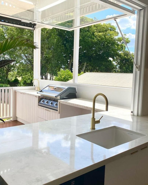 Cuisine 68x48 Inset / Undermount Fireclay Sink