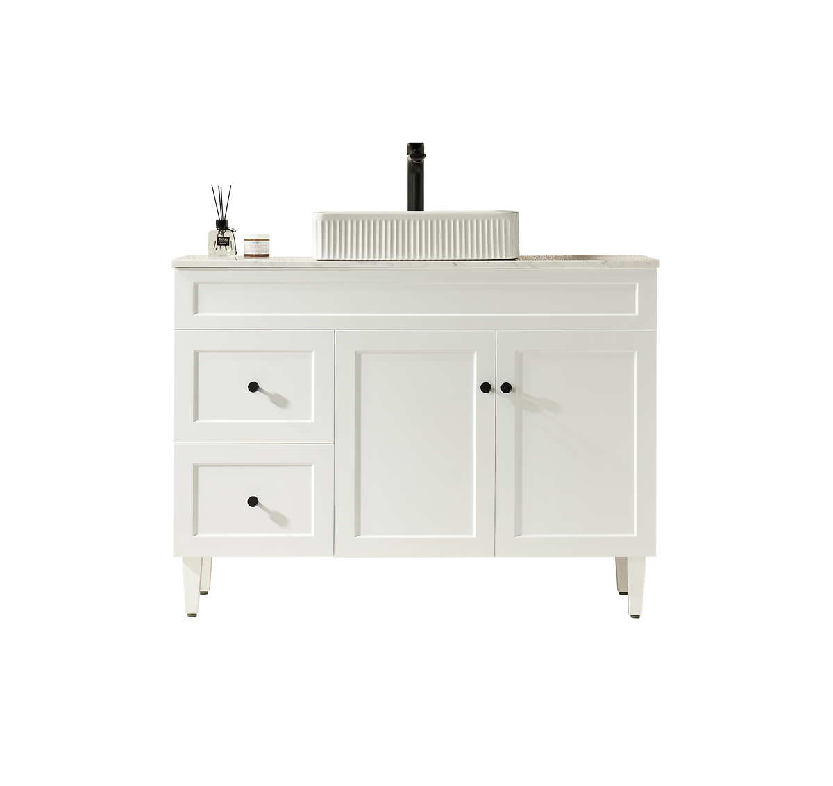 Harold Federation Free Standing Cabinet Matte White LK-FH124LL-MW