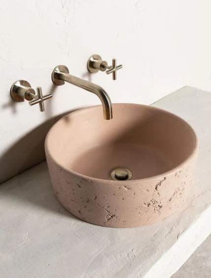 Round Curved Spout 130mm