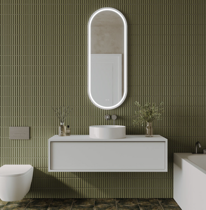 Gatsby 600D with Brusehd Nickel Aluminium Frame - W610 x H1010 x D40
