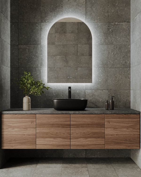 Great Arch 700D with Matt White Aluminium Frame - W710 x H910 x D40