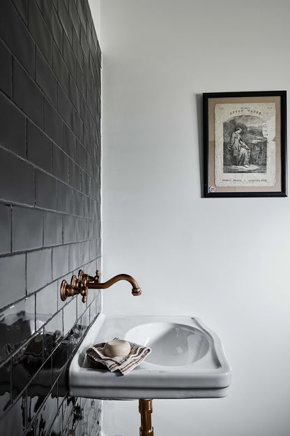 Claremont 58x45 Basin - NTH