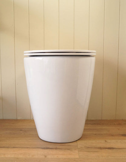 Narva Rimless Floor Pan with Thin Seat & Pan Bend