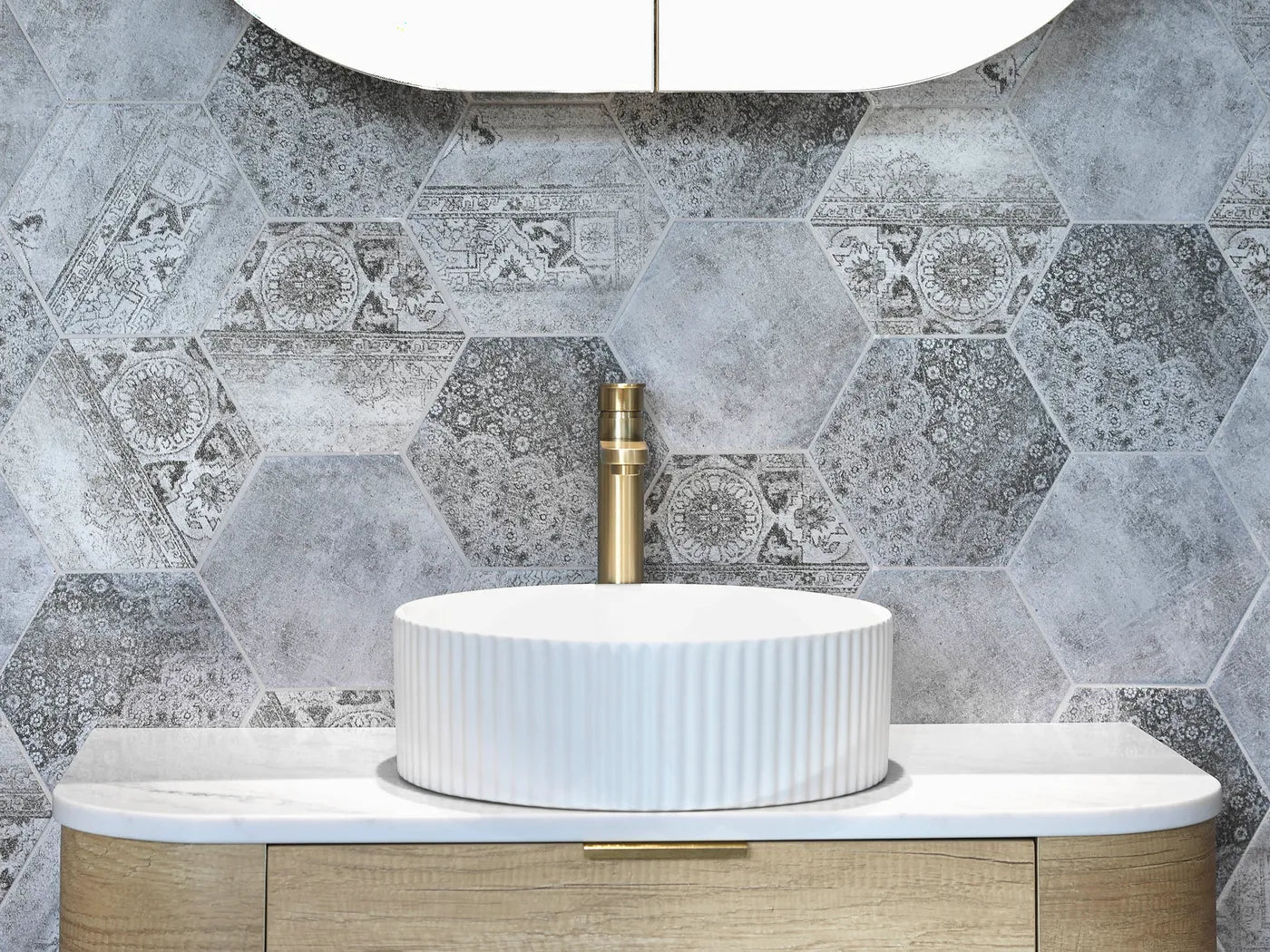 Marlo Round 400x400x120 Matte White Fluted Basin