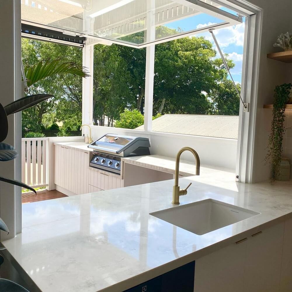 Cuisine 68x48 Inset / Undermount Fireclay Sink